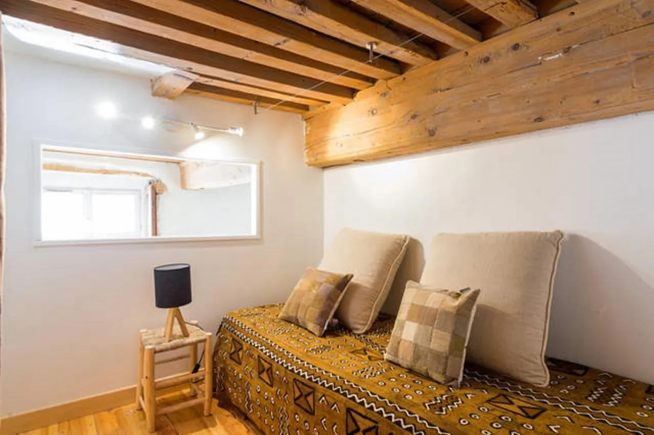 Loft Coeur Du Vieux Lyon Apartment 0*,  France